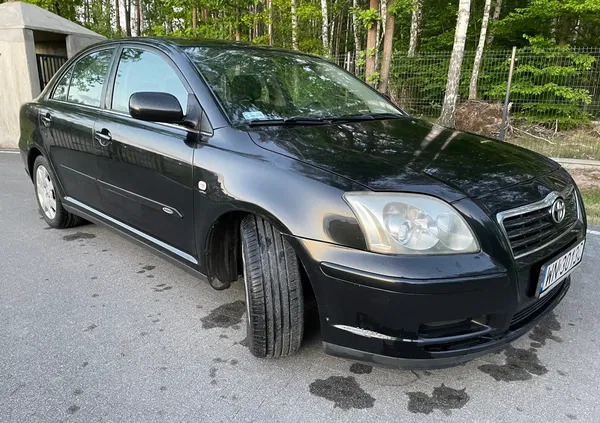 toyota avensis warszawa Toyota Avensis cena 9500 przebieg: 268500, rok produkcji 2004 z Warszawa